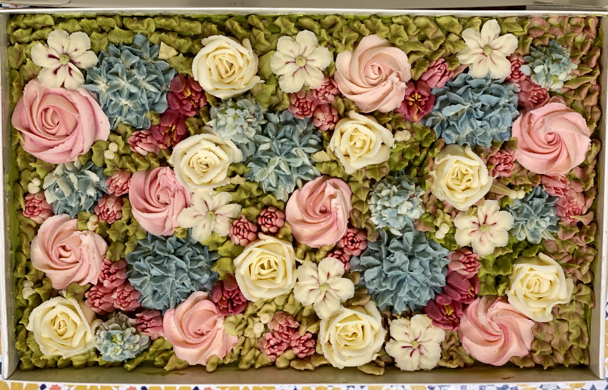 Floral Cakes & Window Boxes Cakes by The Bunch